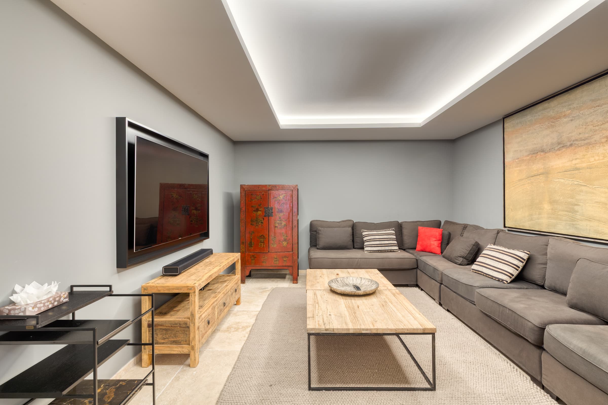 Cinéma maison entièrement équipé pour des soirées exclusives. Villa à vendre à La Croix-Valmer.