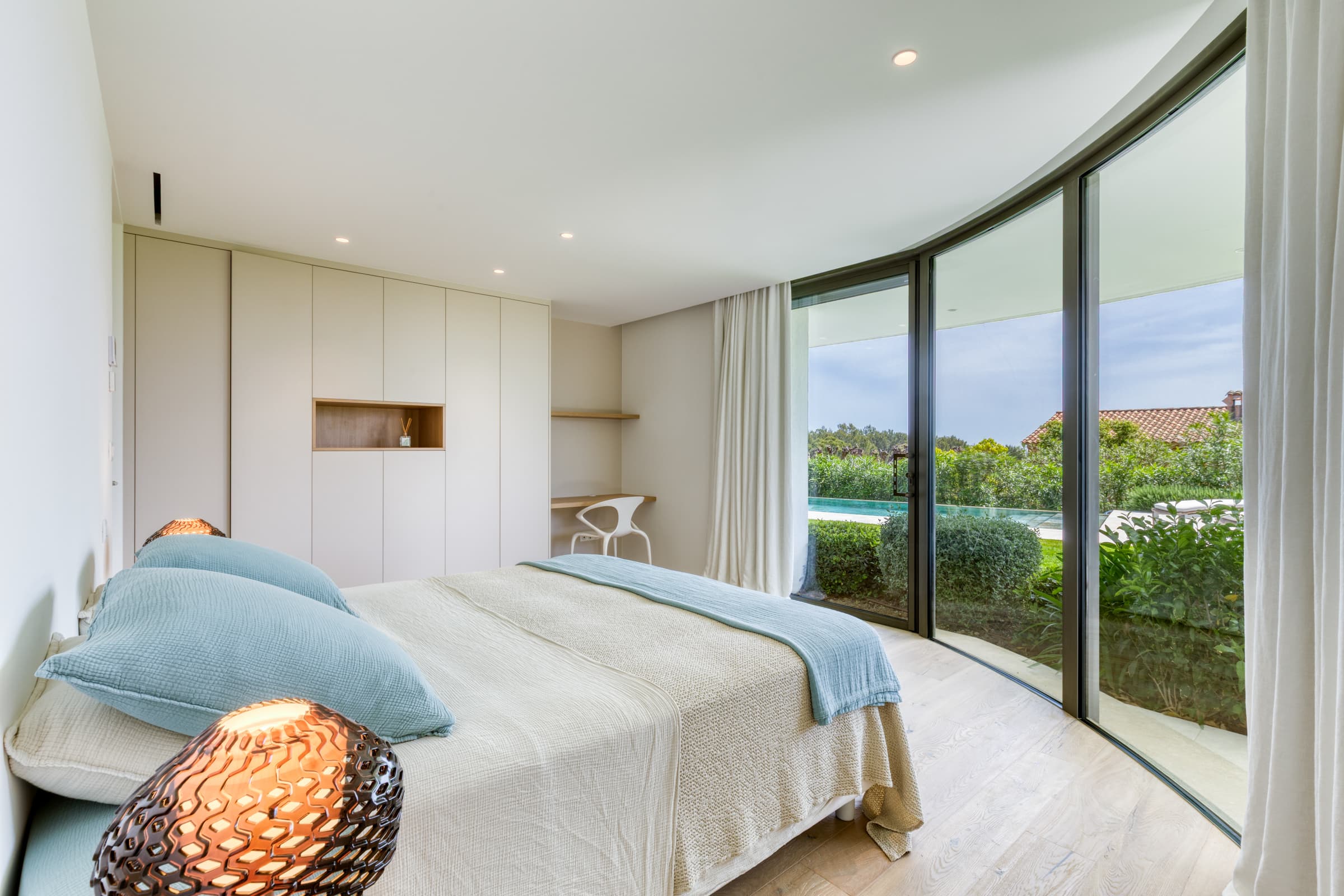 Suite dans une villa d'exception à vendre avec vue panoramique sur la mer – Cavalaire-sur-Mer