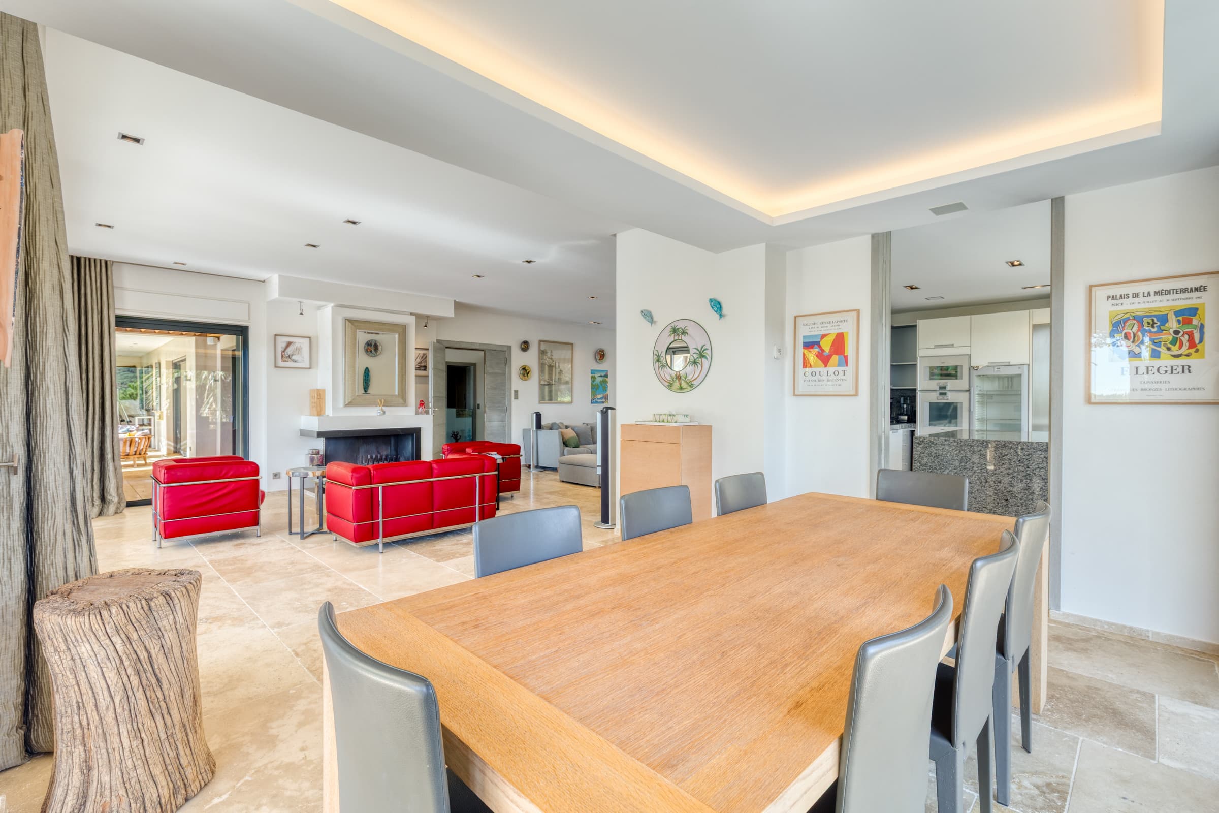 Salle à manger élégante – Villa La Croix-Valmer