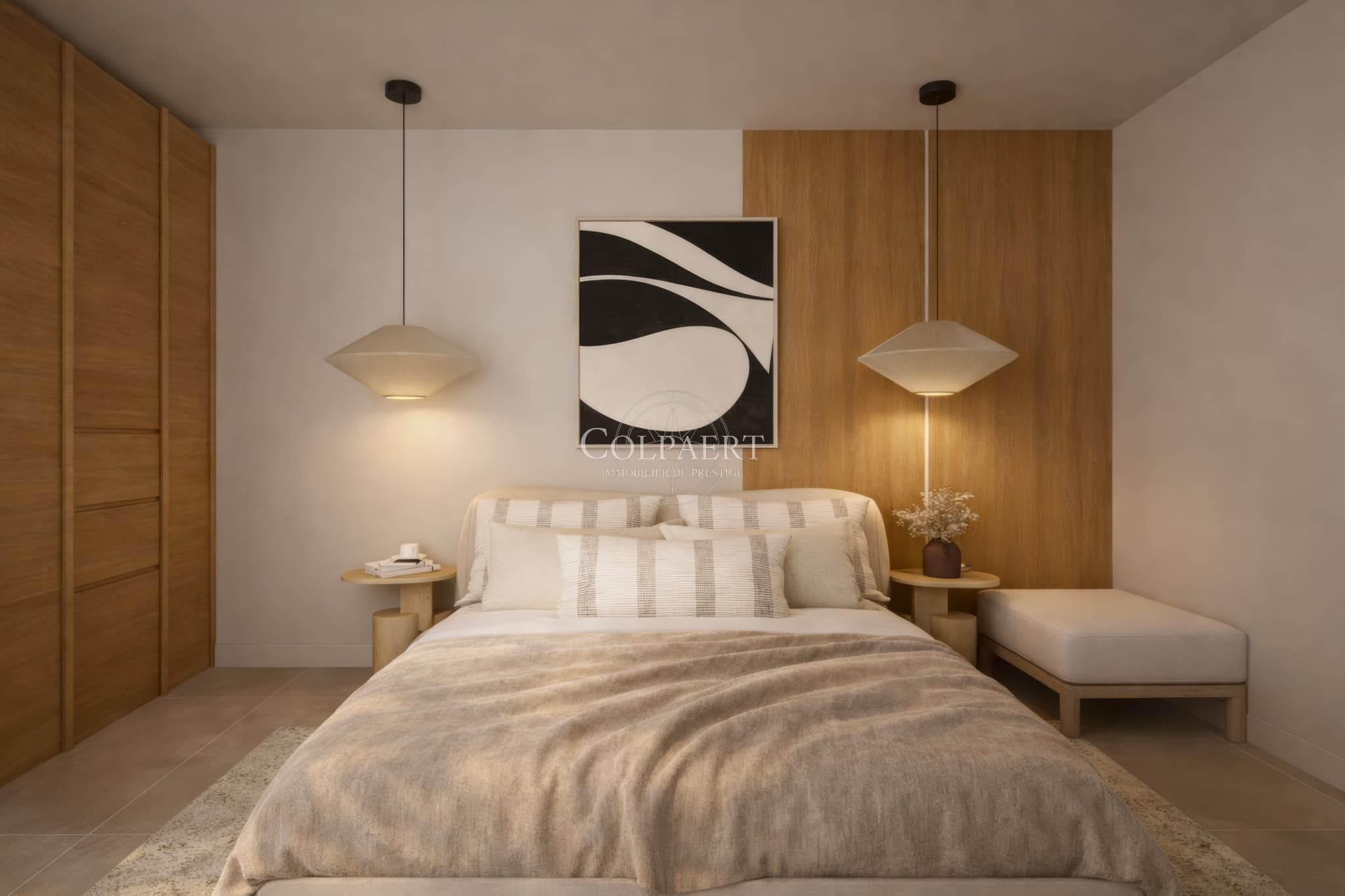 Chambres confortables avec accès extérieur dans un appartement de luxe à Saint-Tropez, offrant calme, lumière et finitions haut de gamme.
