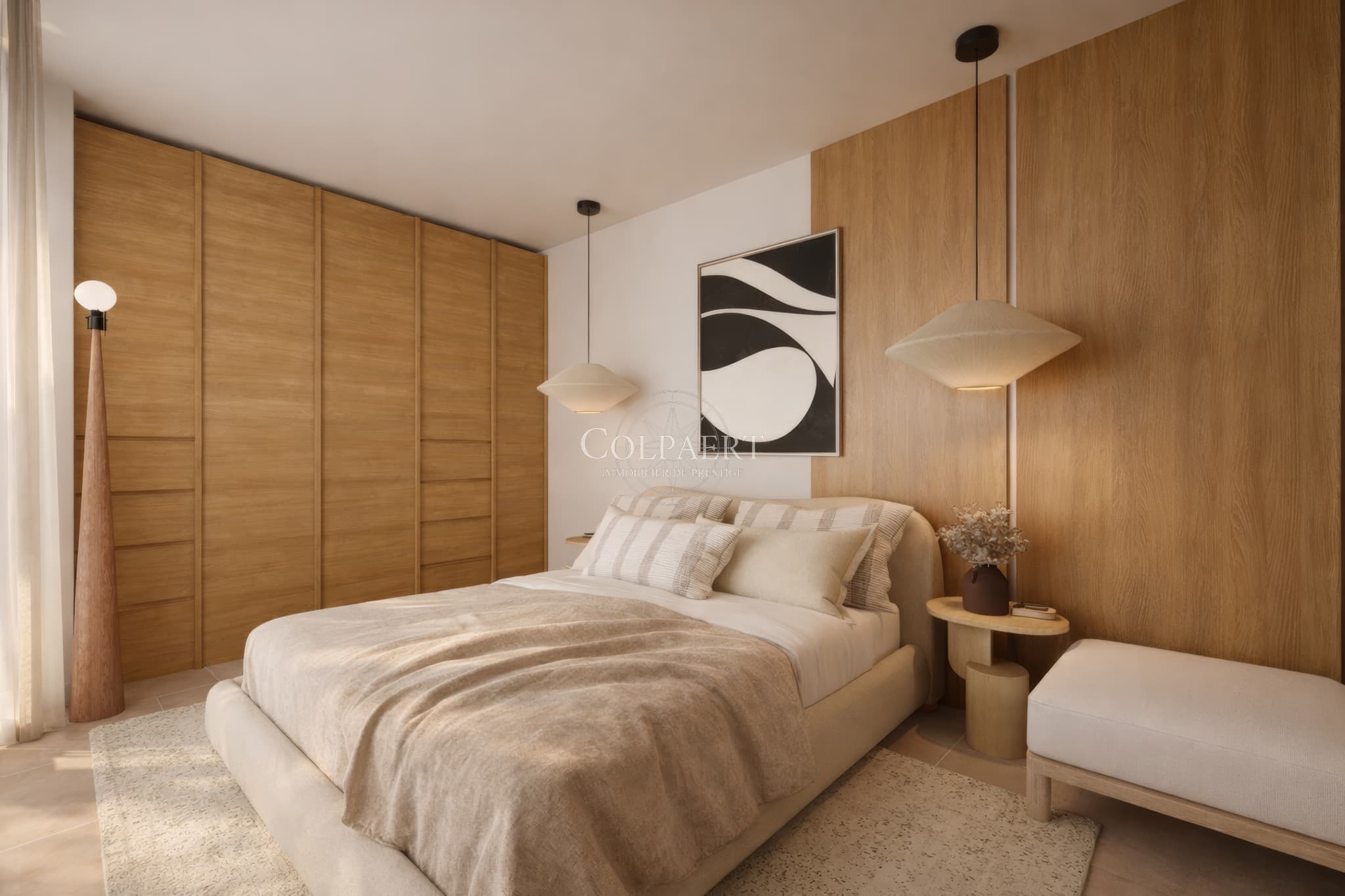 Chambres confortables avec accès extérieur dans un appartement de luxe à Saint-Tropez, offrant calme, lumière et finitions haut de gamme.