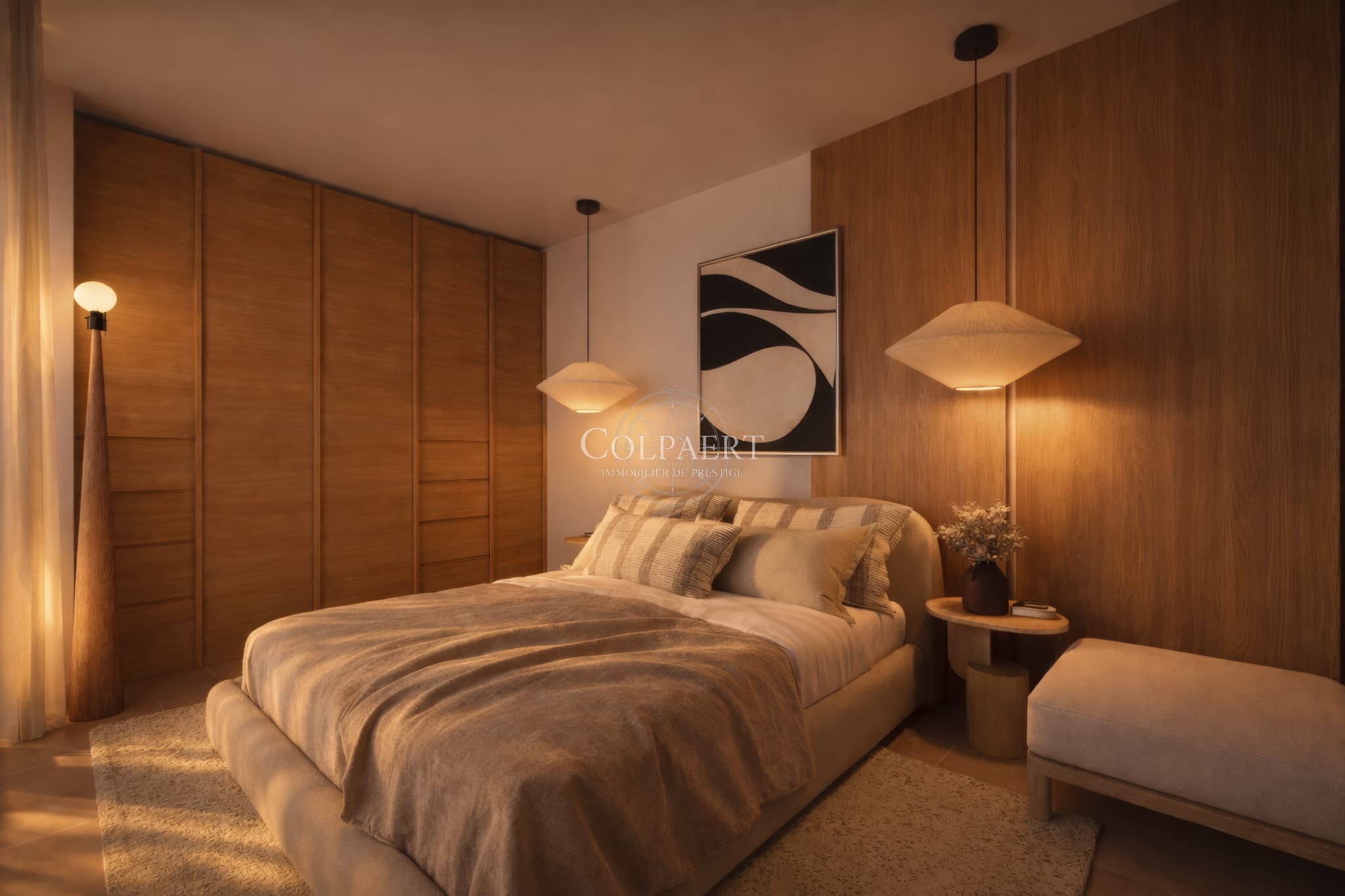 Chambres confortables avec accès extérieur dans un appartement de luxe à Saint-Tropez, offrant calme, lumière et finitions haut de gamme.