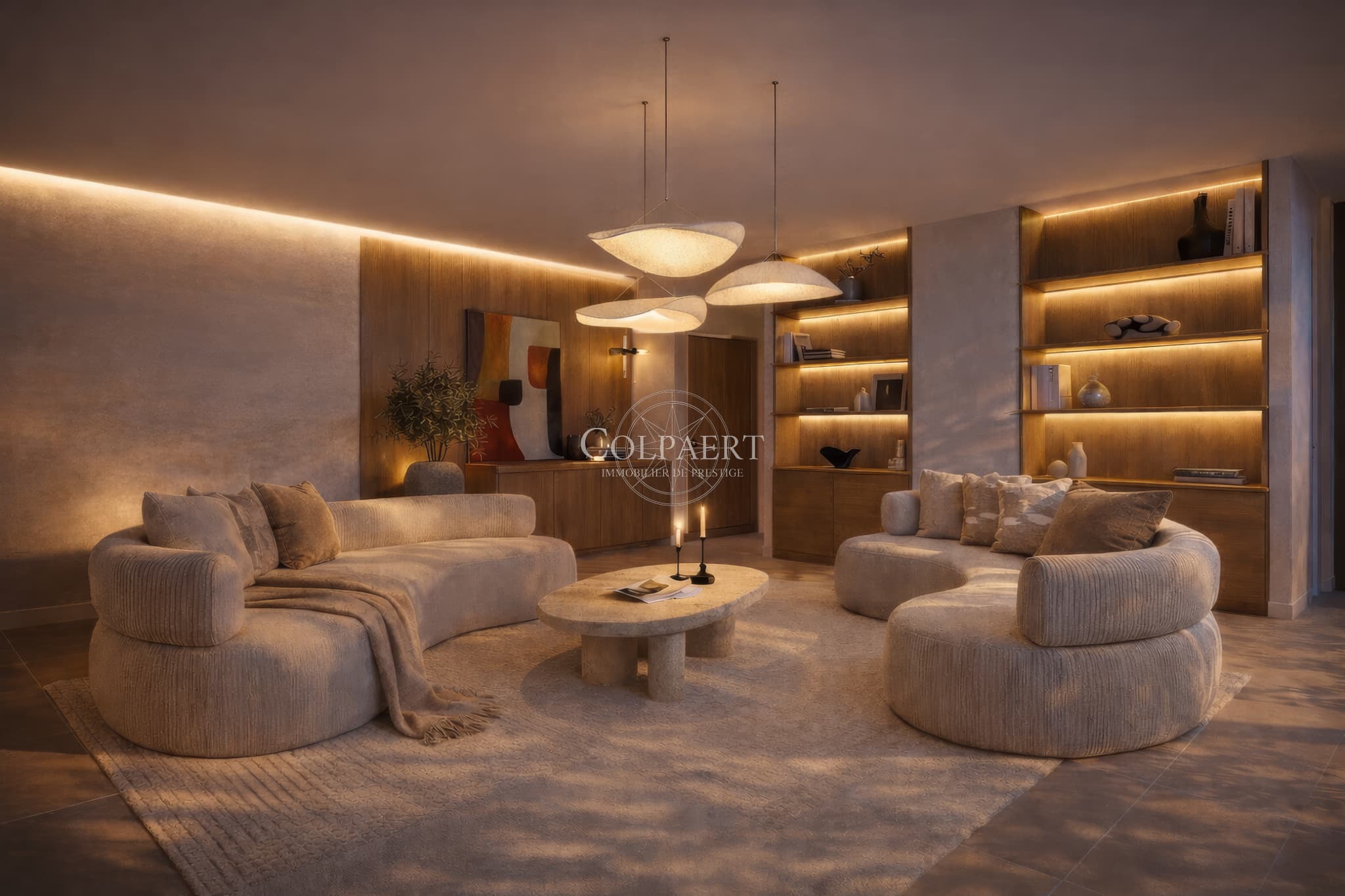 Vue nocturne d’un appartement de luxe à Saint-Tropez dans la résidence Patio Ruben, révélant une atmosphère élégante et un cadre unique.